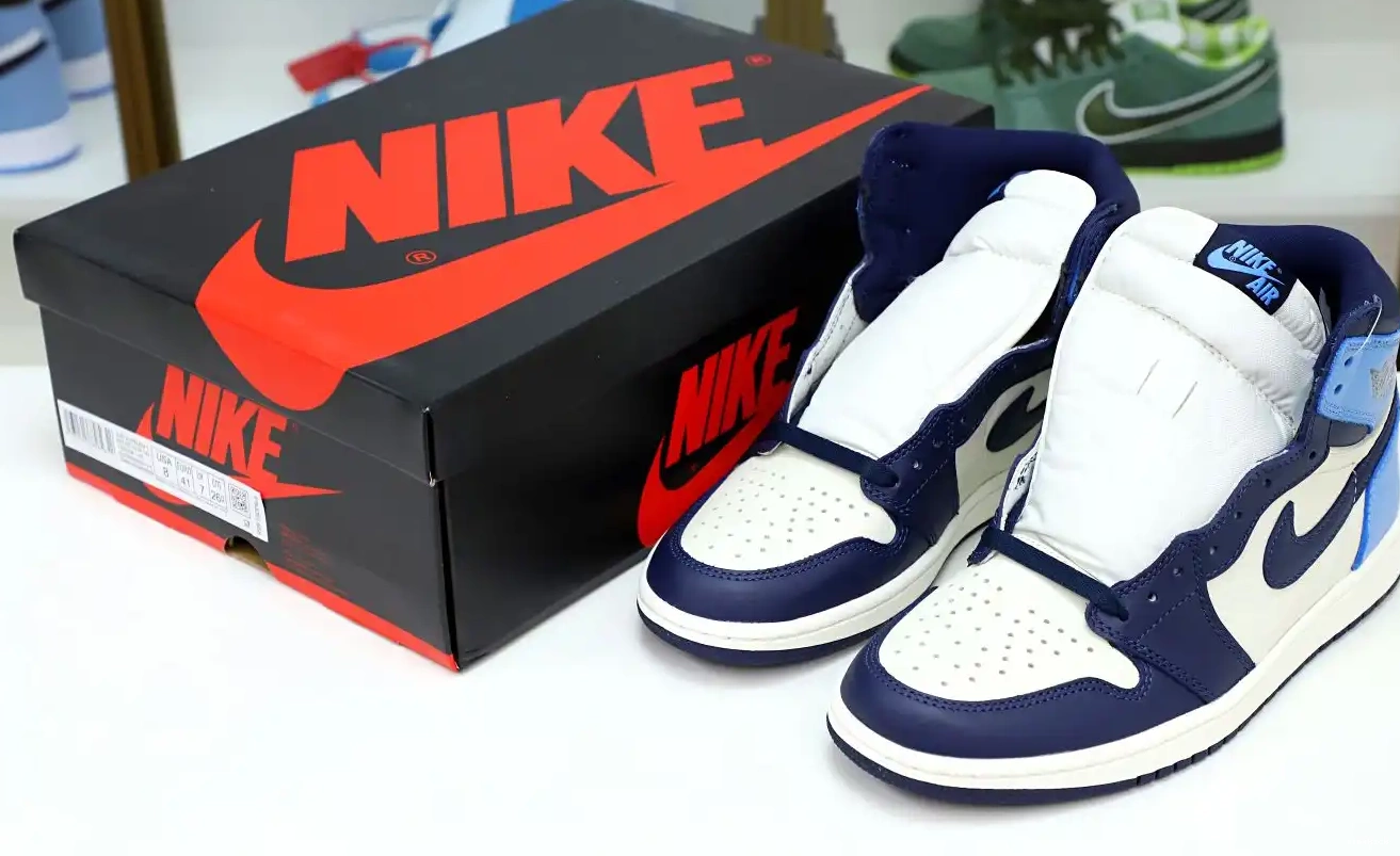 JORDAN 1 AIR RETRO OG HIGH 'OBSIDIAN' 0603